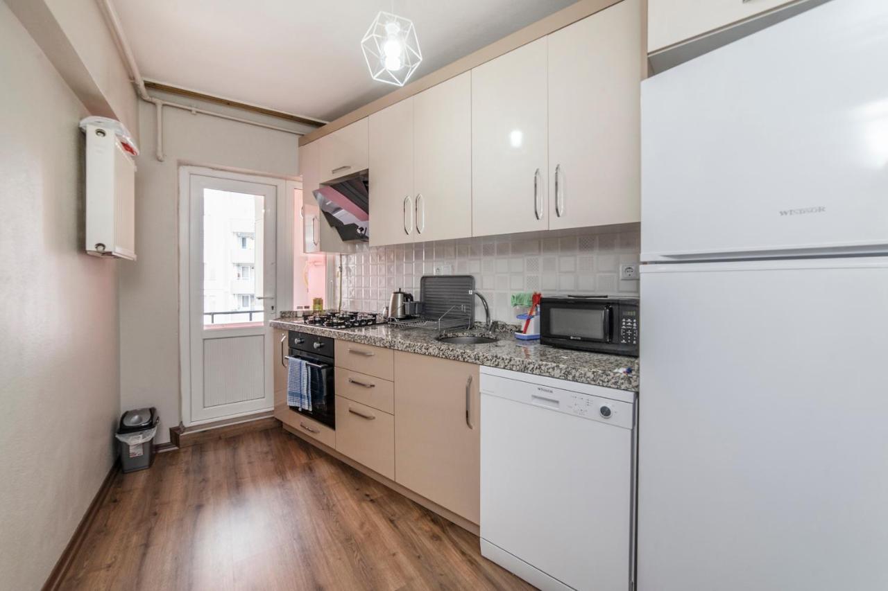 Centrally Located 2 Bedroom Apt With Netflix Bursa Esterno foto